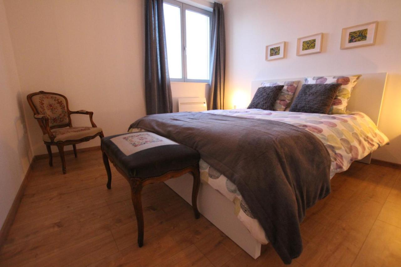 Center - Bright And Large Remparts Appartement